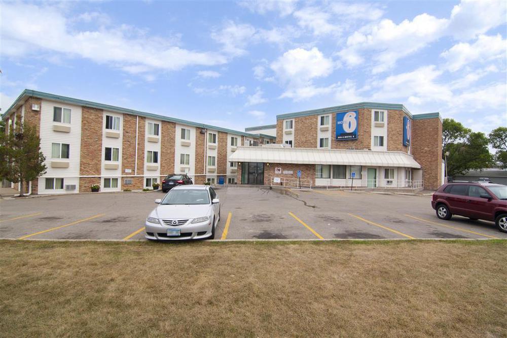 Motel 6 Minneapolis Airport - Mall Of America ภายนอก รูปภาพ